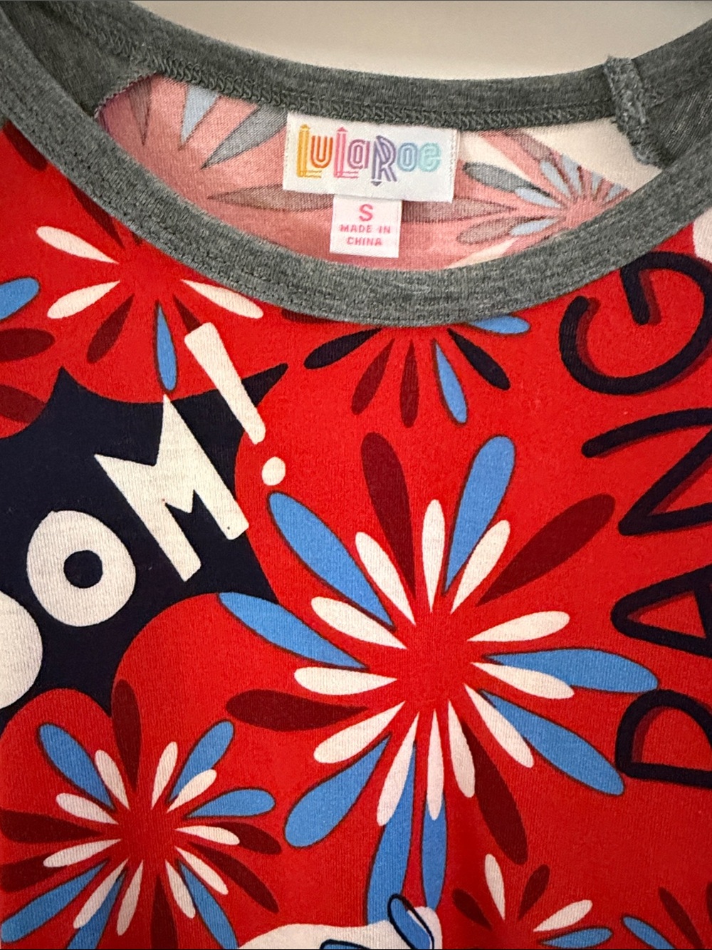 LuLaRoe Randy with Fireworks Design and 3/4 Length Gray Sleeves - Size S - Picture 2 of 4